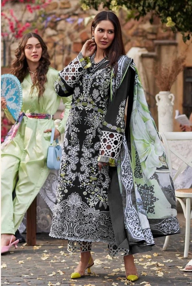 Saniya 7191 A Chikankari Embroidered Salwar Kameez