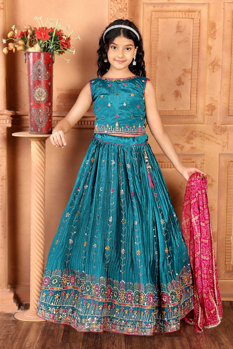 Aaradhna 647 Thread Work Kids Lehenga Choli Collection